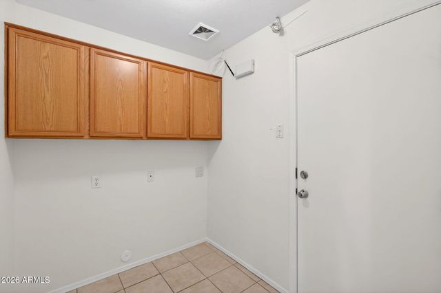 1731 W SAINT CATHERINE Avenue, Phoenix, AZ 85041