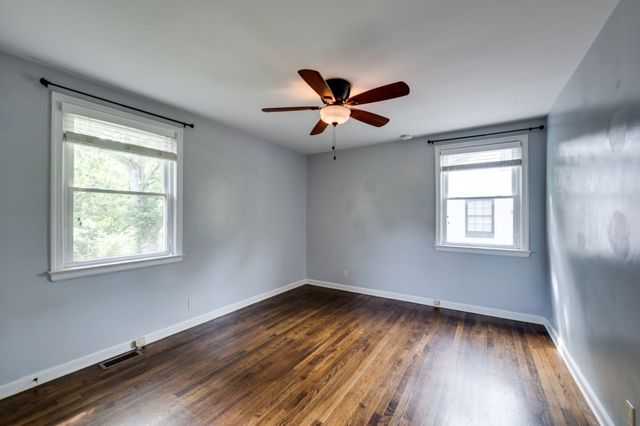 2223 Fernwood Dr, Nashville, TN 37216