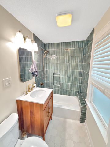 3334 Buchanan Street NE, Minneapolis, MN 55418