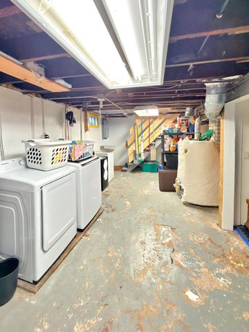 3334 Buchanan Street NE, Minneapolis, MN 55418