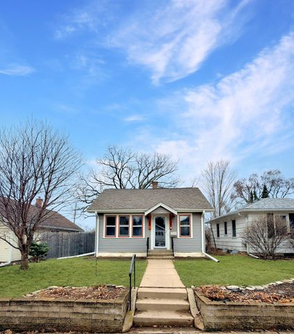 3334 Buchanan Street NE, Minneapolis, MN 55418