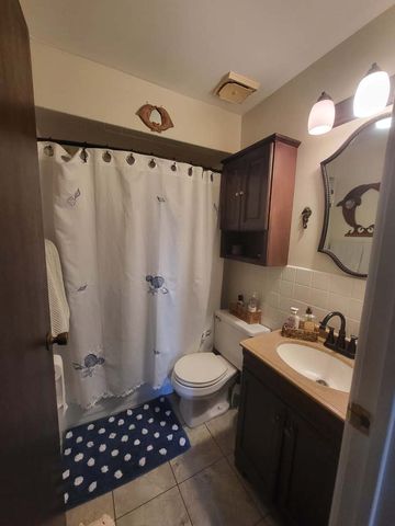 6670 S Brainard Avenue 404, Countryside, IL 60525