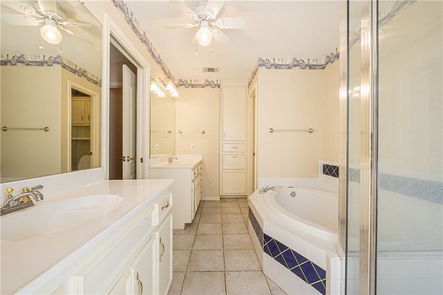 10416 N 7th St, Pettus, TX 78146