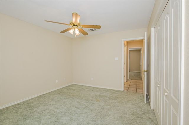 10416 N 7th St, Pettus, TX 78146