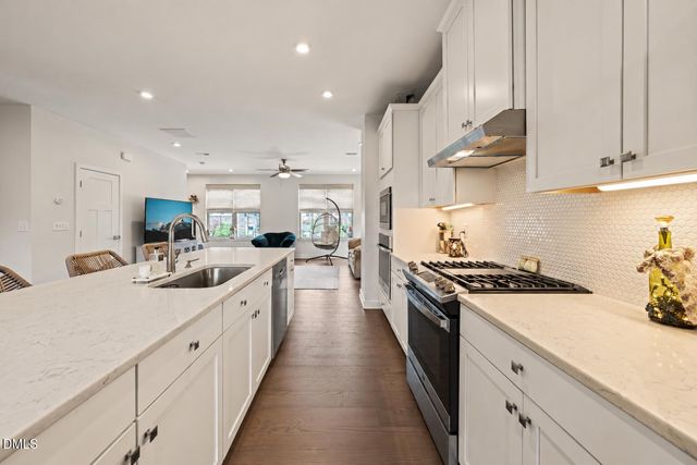 720 Channing Park Circle, Cary, NC 27519
