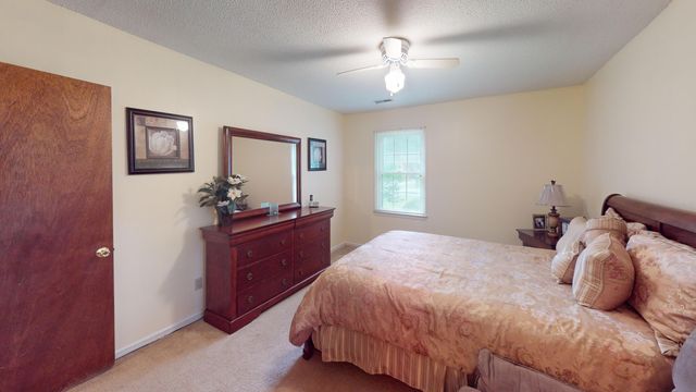 633 Sykes Street, Manning, SC 29102