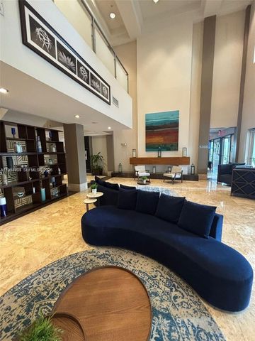 5300 NW 87th Ave 114, Doral, FL 33178