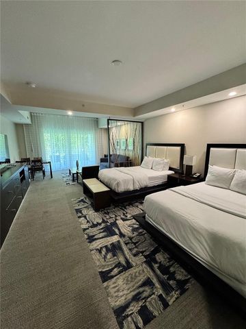 5300 NW 87th Ave 114, Doral, FL 33178