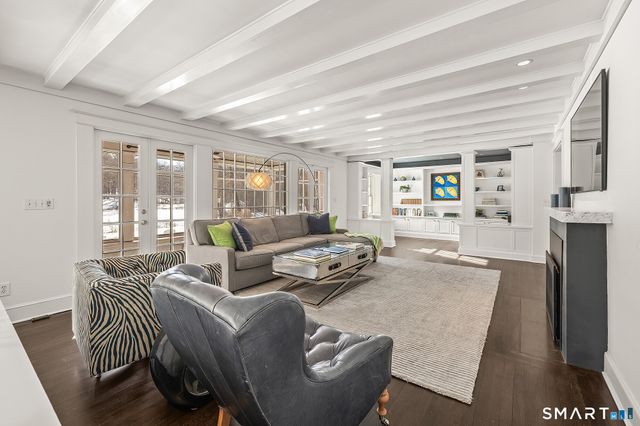 77 Golf Lane, Ridgefield, CT 06877