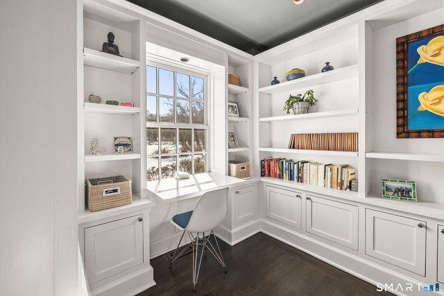 77 Golf Lane, Ridgefield, CT 06877