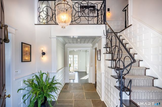 77 Golf Lane, Ridgefield, CT 06877