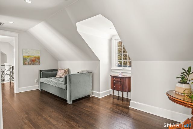 77 Golf Lane, Ridgefield, CT 06877