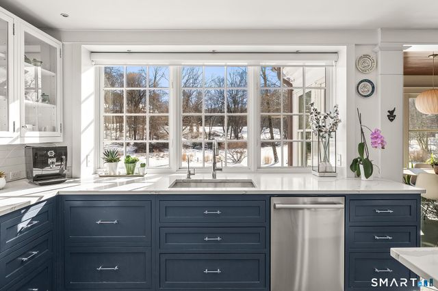 77 Golf Lane, Ridgefield, CT 06877