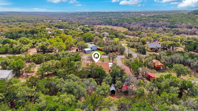423 Las Hadas, Spring Branch, TX 78070