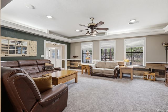 423 Las Hadas, Spring Branch, TX 78070