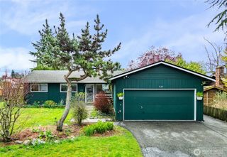 927 S 240th Place, Des Moines, WA 98198
