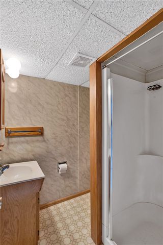 206 Russell Dr, Penn Hills, PA 15147