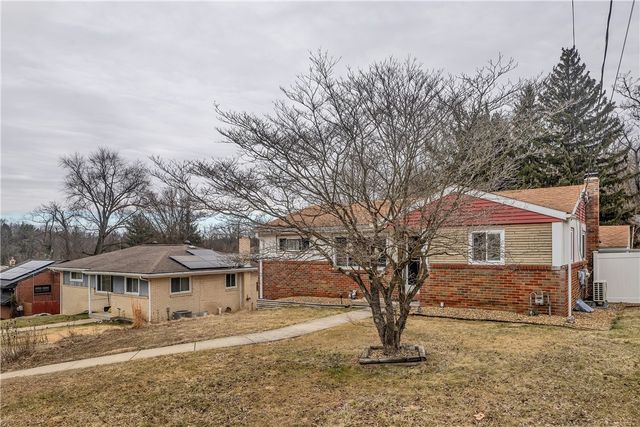 206 Russell Dr, Penn Hills, PA 15147