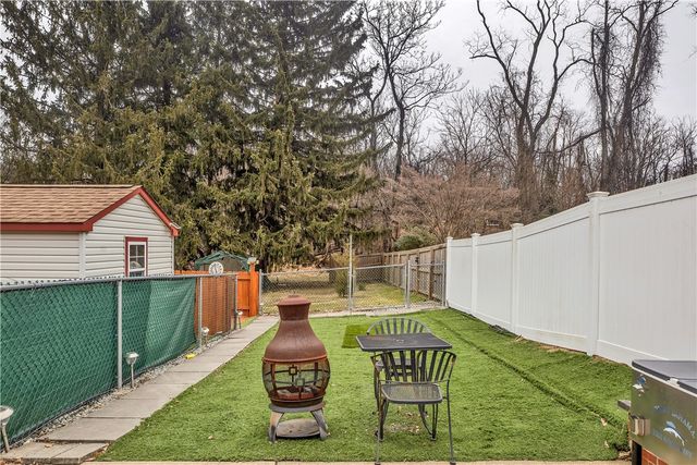 206 Russell Dr, Penn Hills, PA 15147