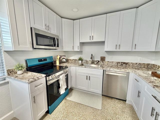 5731 66TH AVENUE N, Pinellas Park, FL 33781
