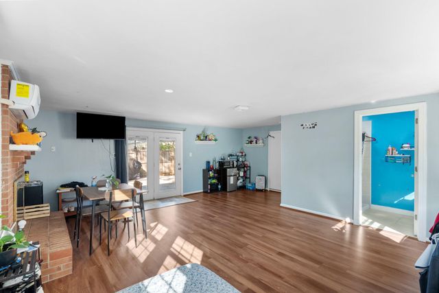 109 N ASPEN AVE, Sterling, VA 20164