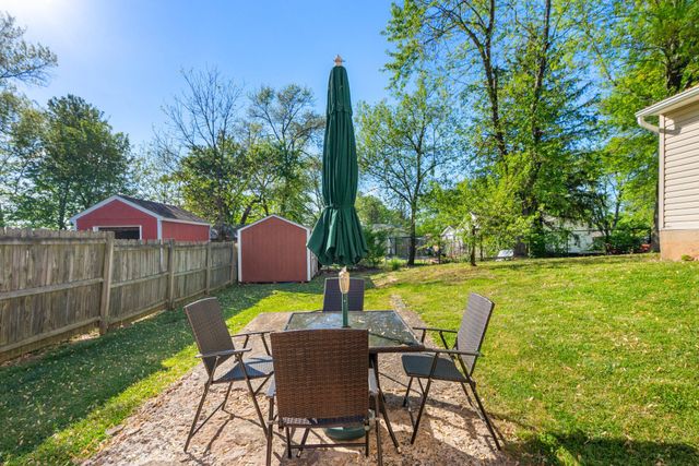109 N ASPEN AVE, Sterling, VA 20164
