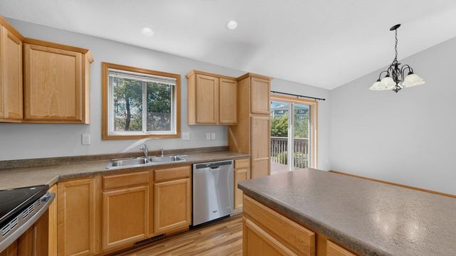 3909 46th Avenue NW, Rochester, MN 55901