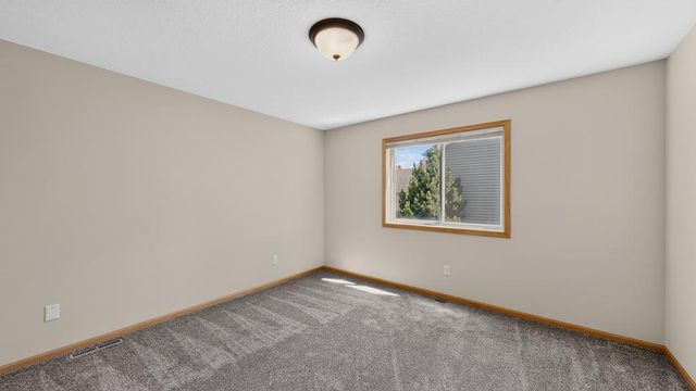 3909 46th Avenue NW, Rochester, MN 55901