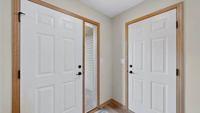 3909 46th Avenue NW, Rochester, MN 55901