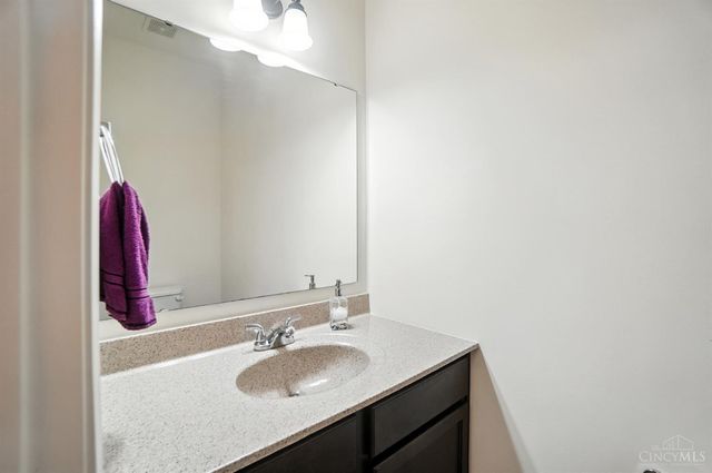 7120 Quellin Boulevard, Hamilton Twp, OH 45039