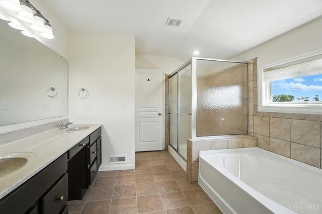 7120 Quellin Boulevard, Hamilton Twp, OH 45039