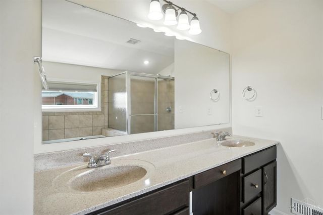 7120 Quellin Boulevard, Hamilton Twp, OH 45039