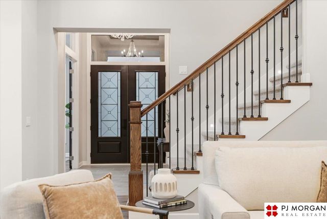 2331 S 218th Avenue, Elkhorn, NE 68022