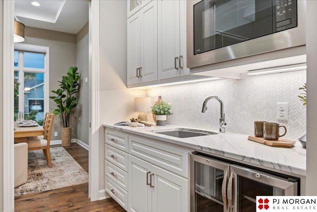 2331 S 218th Avenue, Elkhorn, NE 68022