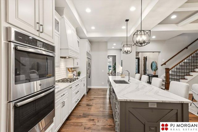 2331 S 218th Avenue, Elkhorn, NE 68022