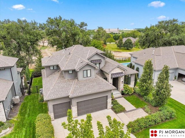 2331 S 218th Avenue, Elkhorn, NE 68022
