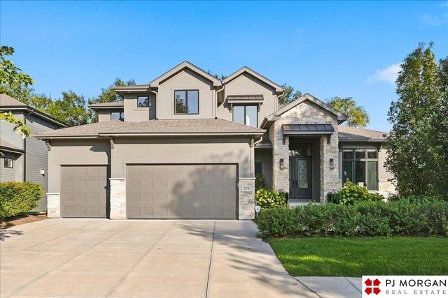 2331 S 218th Avenue, Elkhorn, NE 68022