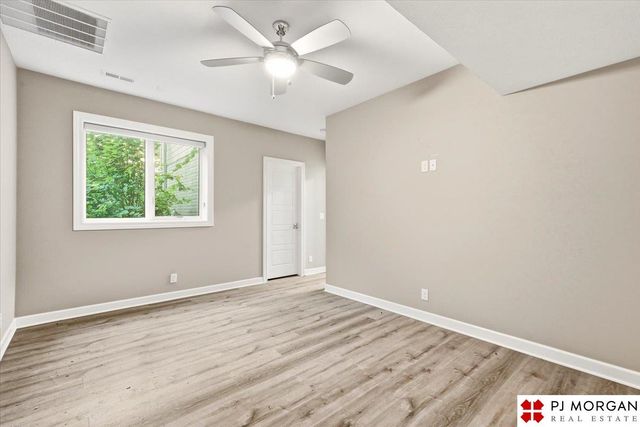 2331 S 218th Avenue, Elkhorn, NE 68022