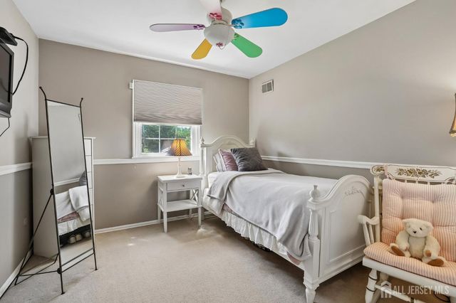 6 Murfield Drive, Lincroft, NJ 07738