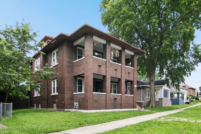 361-365 S Evergreen Avenue, Kankakee, IL 60901