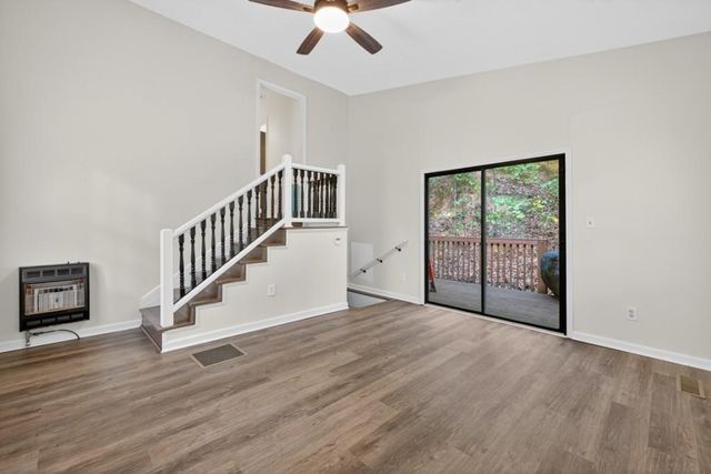 256 Robin Hood Lane, Fairmount, GA 30139