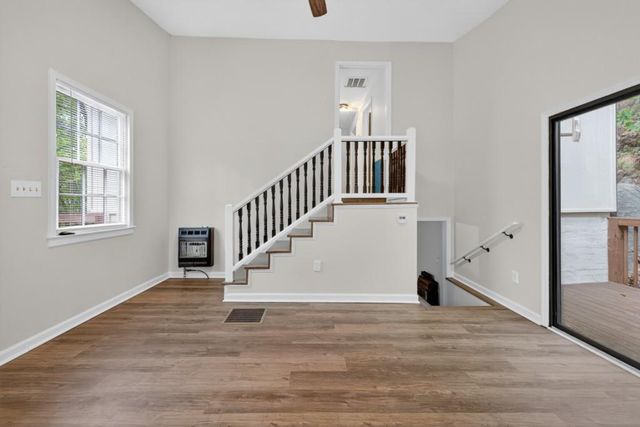 256 Robin Hood Lane, Fairmount, GA 30139
