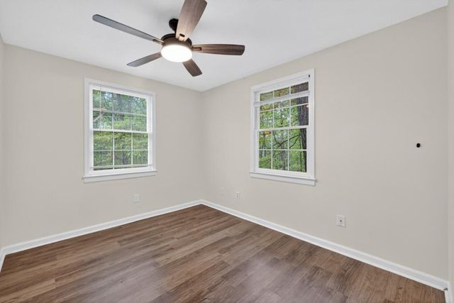 256 Robin Hood Lane, Fairmount, GA 30139