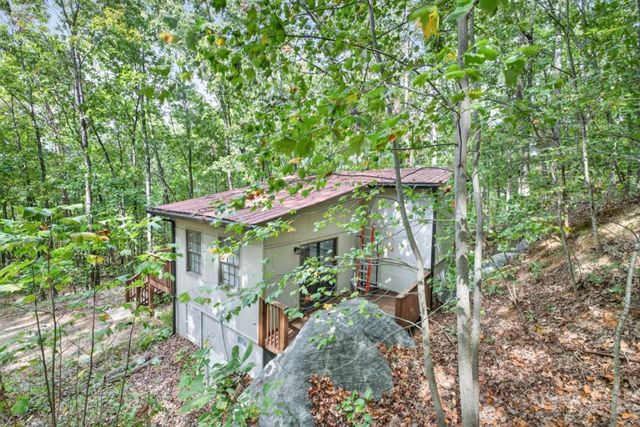 256 Robin Hood Lane, Fairmount, GA 30139