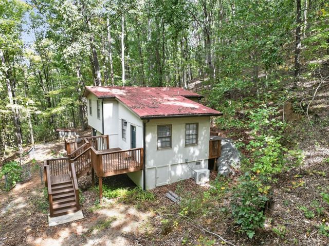 256 Robin Hood Lane, Fairmount, GA 30139