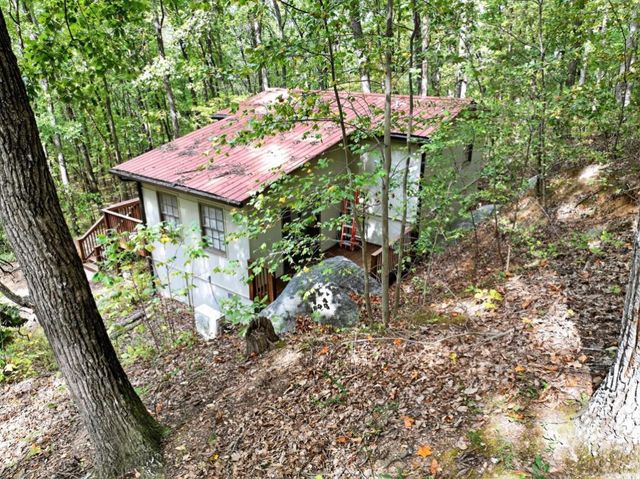 256 Robin Hood Lane, Fairmount, GA 30139