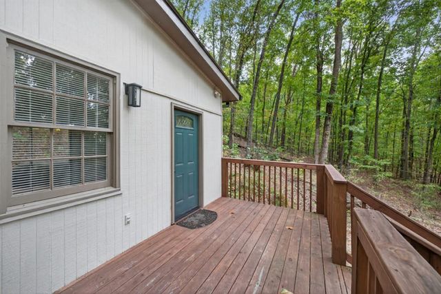 256 Robin Hood Lane, Fairmount, GA 30139