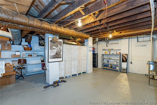308 Valley Road, Fayetteville, NC 28305
