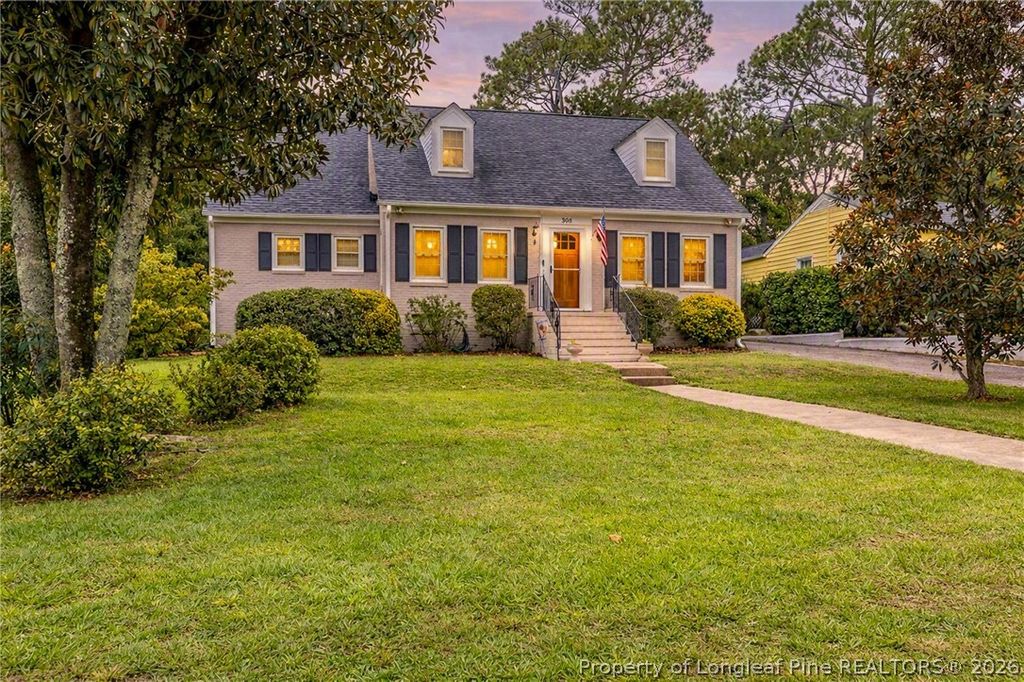 308 Valley Road, Fayetteville, NC 28305 — exterior