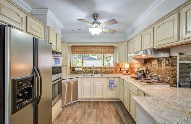 10015 Windriver Drive, Houston, TX 77070